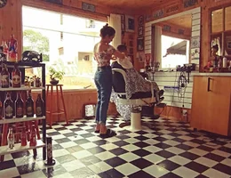 Nádia Pinto Barbearia