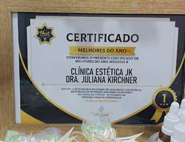 Dra. Juliana Kirchner - Estética Avançada