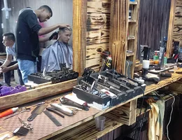 Barbearia Saloon