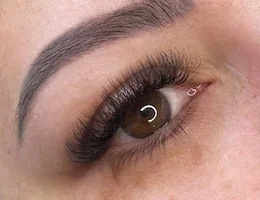 b.lash extensão de cílios