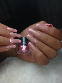 Photo Hyrllanails (unhas em gel)