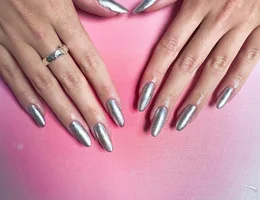 Vic Nails | Alongamento, blindagem, cutilagem russa & esmaltação em gel