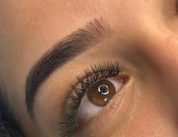 Suellen Lashes - Lash Lifting & Extensão de Cílios